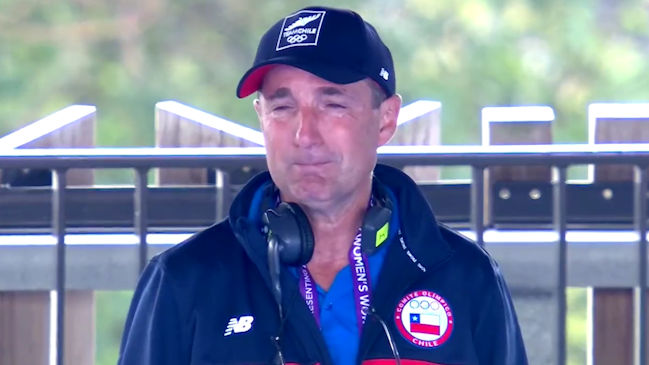 El emotivo llanto de “Cachito” Vigil con el himno de Chile en el Mundial de hockey césped