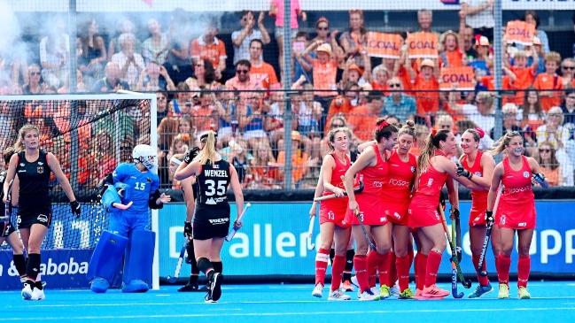 Estreno mundial: Las Diablas ofrecieron dura lucha en derrota ante Alemania