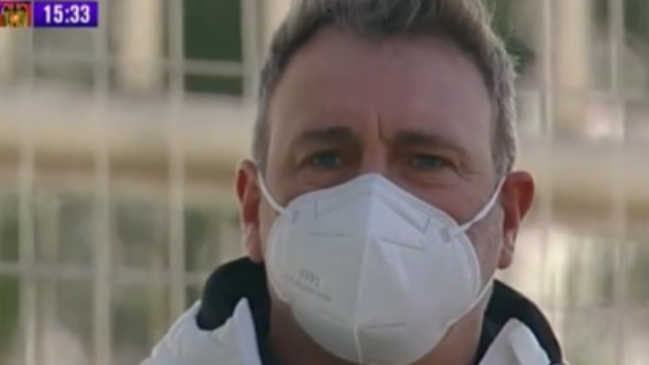 ¡Orgulloso! Marcelo Barticciotto celebró en las tribunas de La Cisterna el gol de su hijo