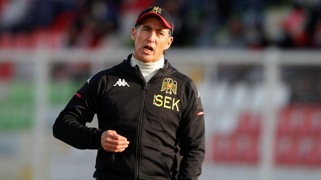 César Bravo: Jugamos muy alocados y eso nos alejó del objetivo de ganar el partido