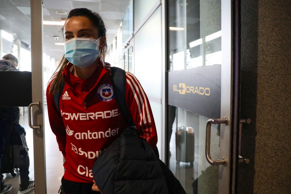 La Roja Femenina arribó a Colombia con miras a su participación en la Copa América