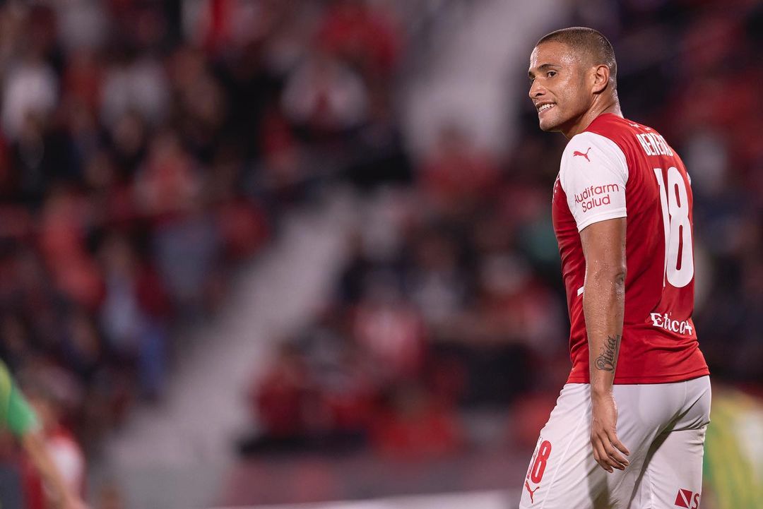 Leandro Benegas dio una asistencia en caída de Independiente ante Platense