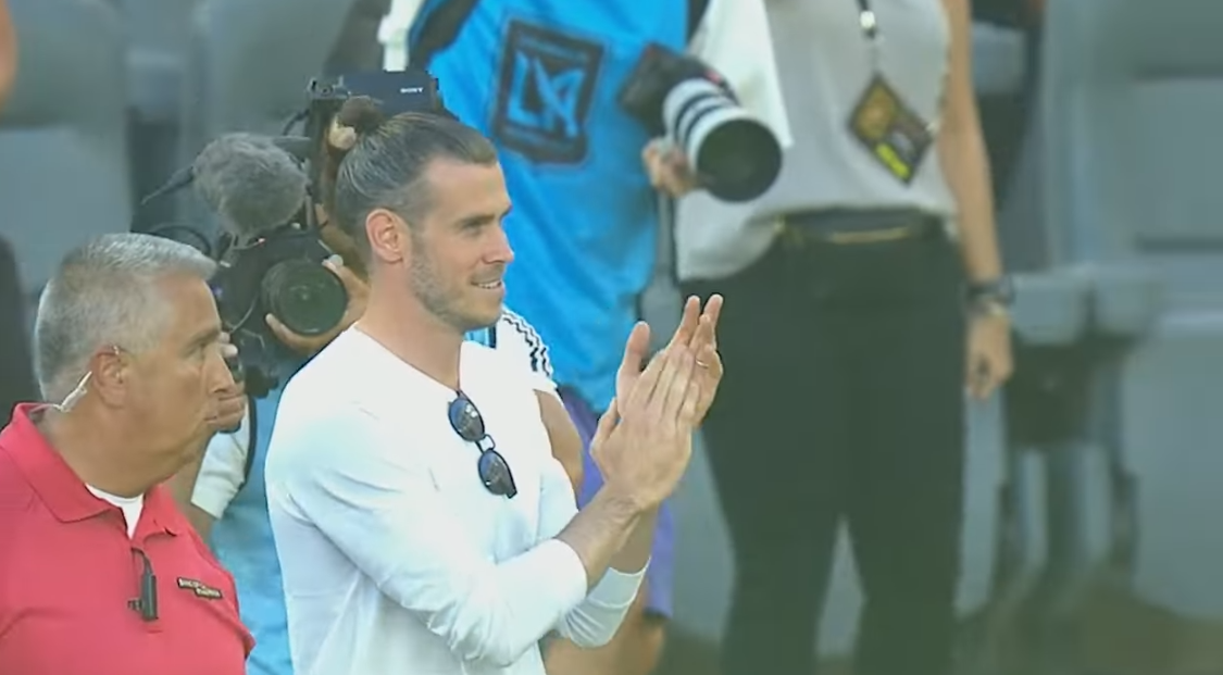 Gareth Bale recibió la bienvenida de la MLS en el el clásico de Los Angeles