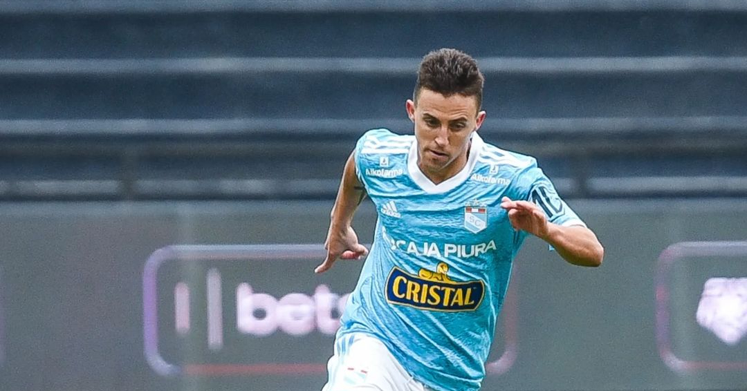 ¡Casi golazo! El travesaño evitó el festejo de Buonanotte en su debut en Sporting Cristal