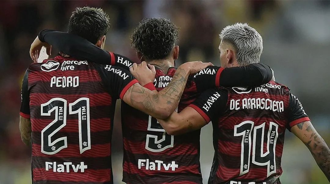 Flamengo eliminó a Atlético Mineiro de Eduardo Vargas en la Copa de Brasil