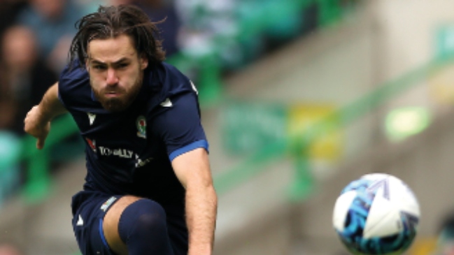 Golazo de tiro libre: Ben Brereton marcó en el empate de Blackburn ante Celtic