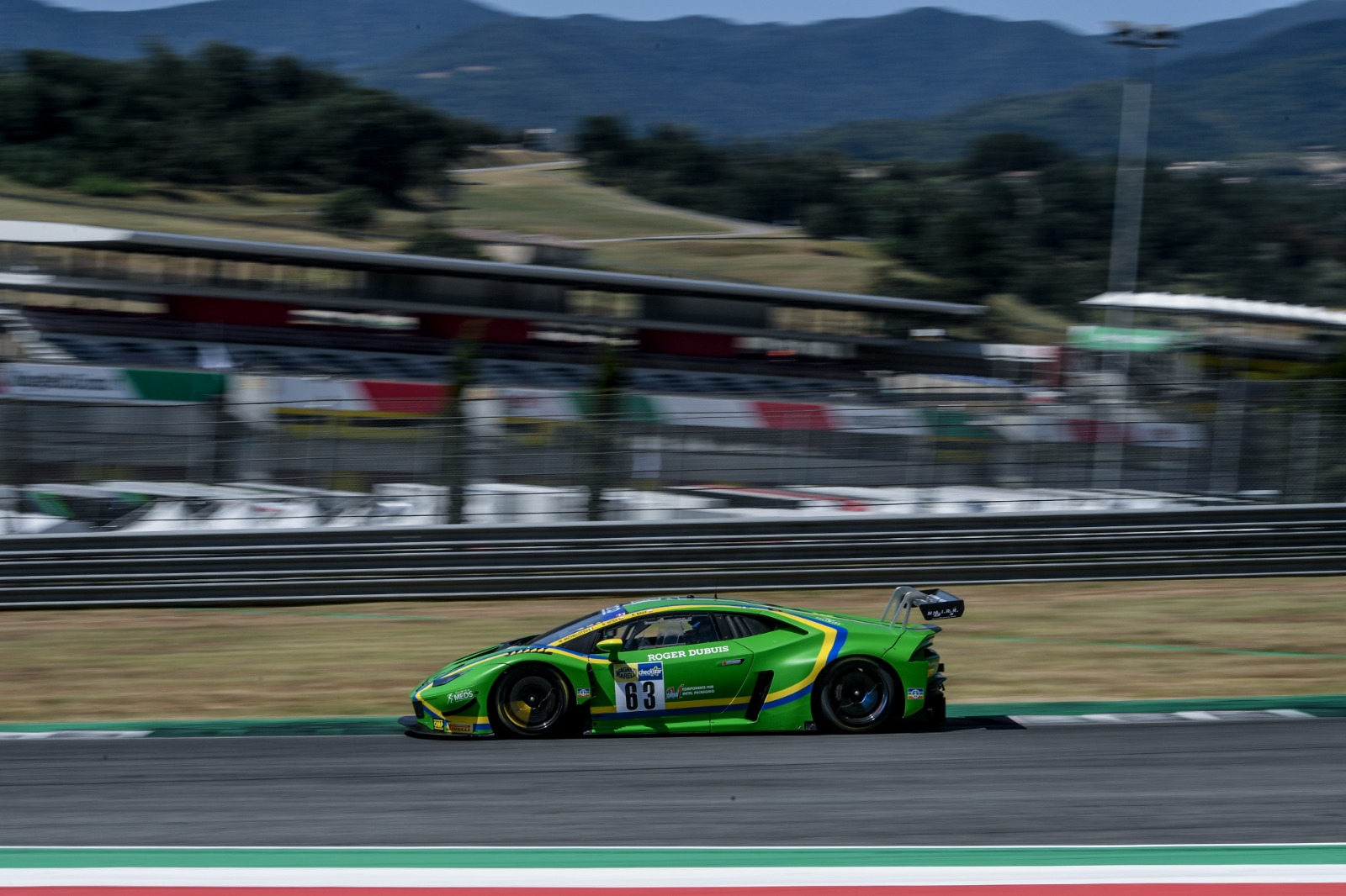 Benjamín Hites ganó una nueva pole position en Italia