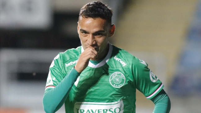 Michael Fuentes aprovechó una débil marca de Colo Colo y anotó el empate para Audax