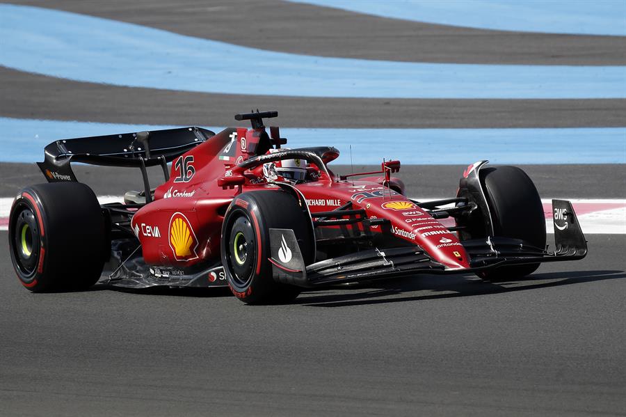 Charles Leclerc firmó la pole position y saldrá primero en Francia