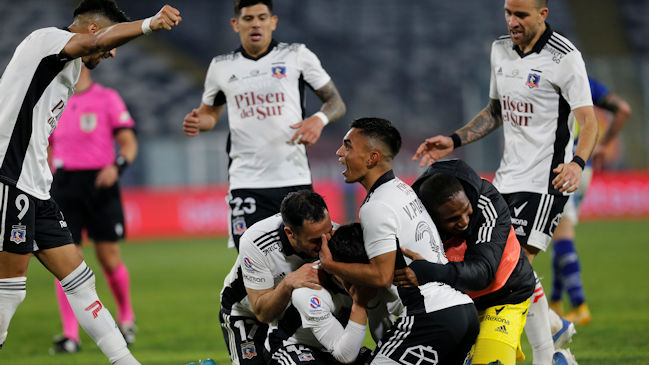 Colo Colo consiguió exigida victoria sobre Huachipato y llega como único líder al Superclásico
