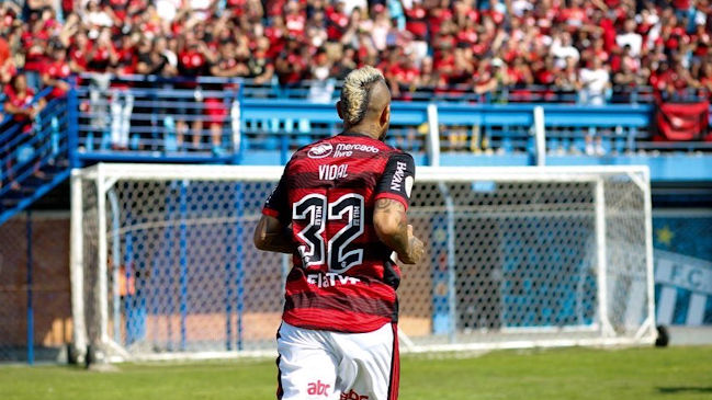 La tremenda recuperación de Vidal que terminó en el gol del triunfo de Flamengo sobre Avaí