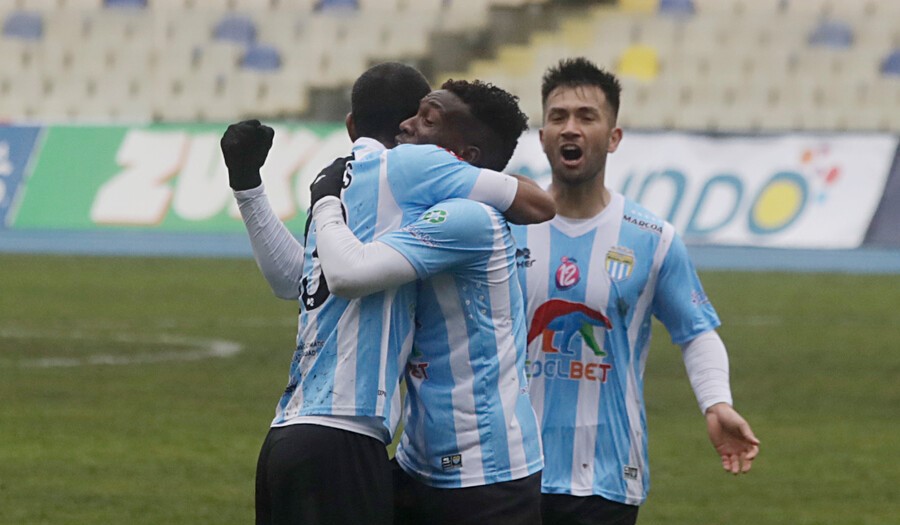 Magallanes dio otro paso al anhelado ascenso con un triunfo sobre U. de Concepción