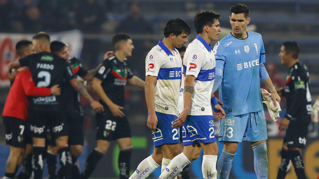 La UC fue presa de sus errores ante Palestino y sigue estancada en el Campeonato Nacional