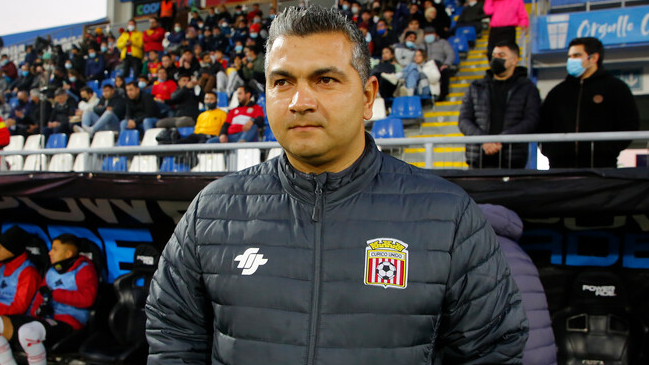 Damián Muñoz: El objetivo de Curicó es clasificar por primera vez a una copa internacional