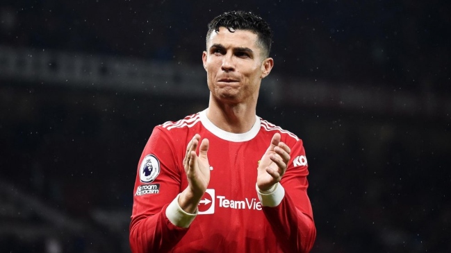 Cristiano Ronaldo llegó a la Ciudad Deportiva del United junto a su representante