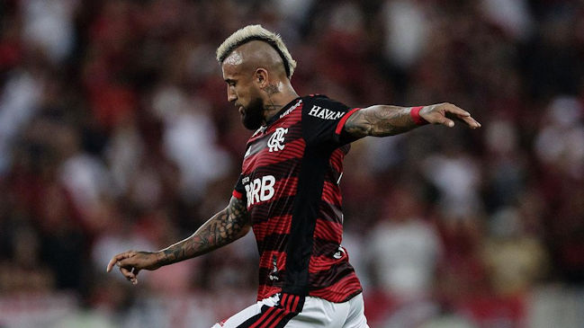 Flamengo recibe a Atlético Goianense en el primer partido como titular de Arturo Vidal