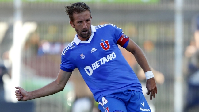 Felipe Seymour y Yonathan Andía figuran en la lista de citados de la U para el Superclásico