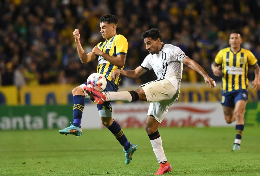 Central Córdoba de Toselli sorprendió con sólido triunfo en su visita a Rosario Central