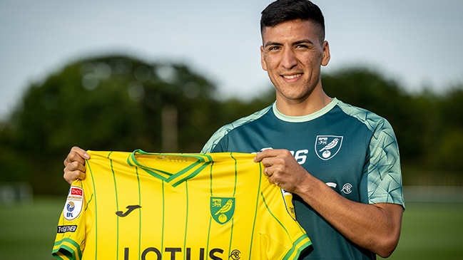 Marcelino Núñez: Estar con la Generación Dorada en la selección me ayudó mucho en mi carrera