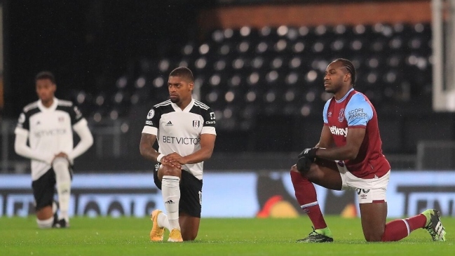 Jugadores de la Premier solo hincarán la rodilla en “partidos significativos”