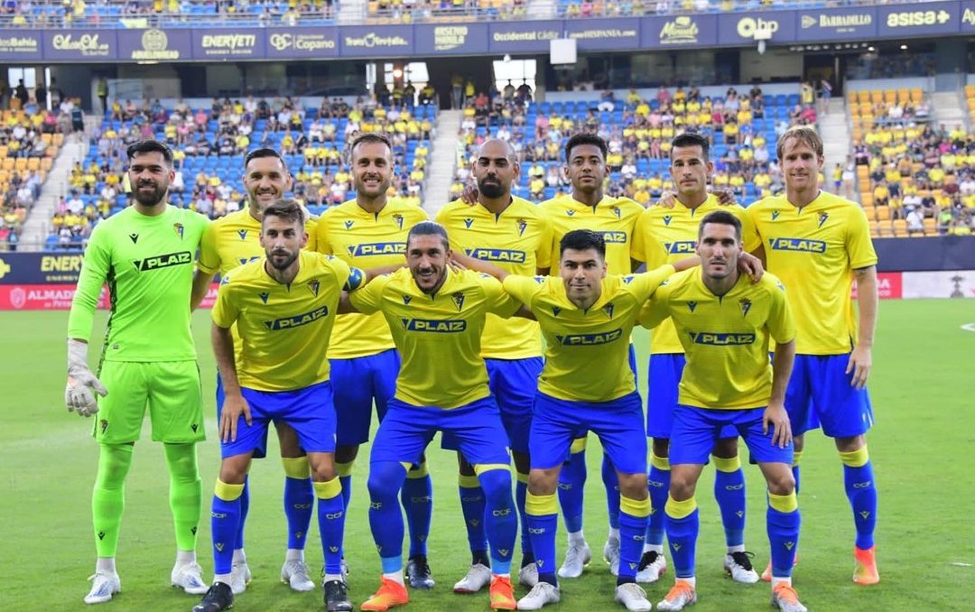 Tomás Alarcón sumó minutos en derrota de Cádiz ante Atlético de Madrid