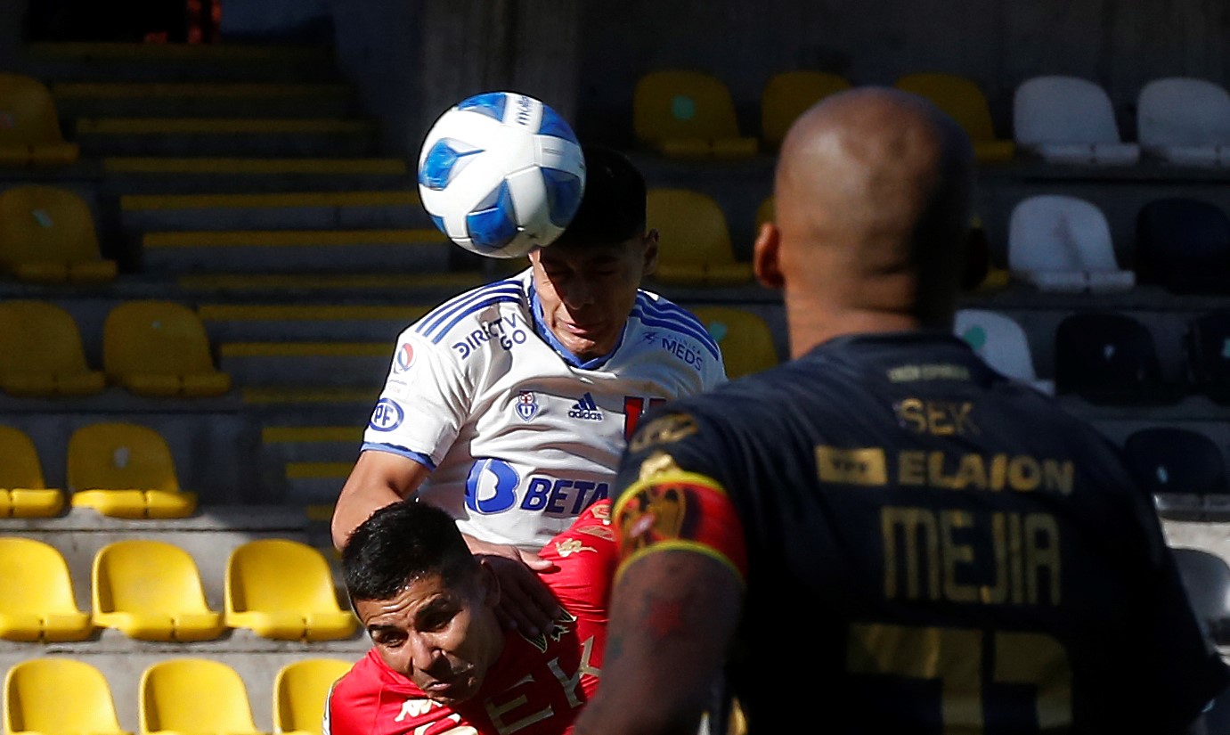 Jeisson Vargas levantó el centro y Darío Osorio golpeó a Unión con un cabezazo