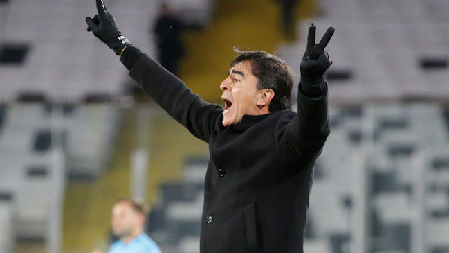 Quinteros remarcó su molestia por el tema de los aforos: Se está castigando a la gente del fútbol