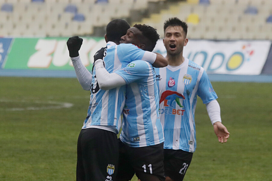 Magallanes recibirá a S. Wanderers en Rancagua por mal estado de la cancha en San Bernardo