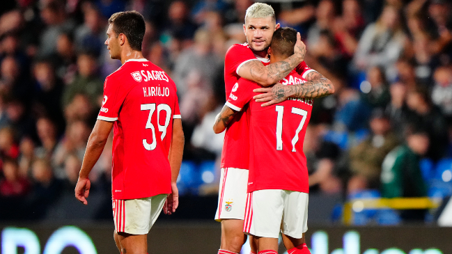 Benfica selló su paso a la fase de grupos de la Champions tras superar a Midtjylland