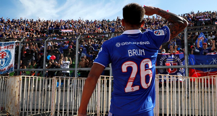 Sólo público local: Hinchas de la U no podrán asistir al duelo ante Curicó Unido