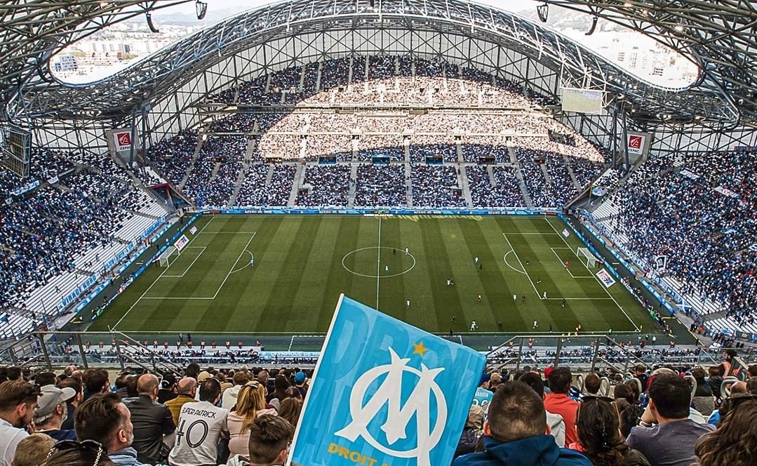 Olympique de Marsella, el club más popular de Francia recibe los sueños de Alexis