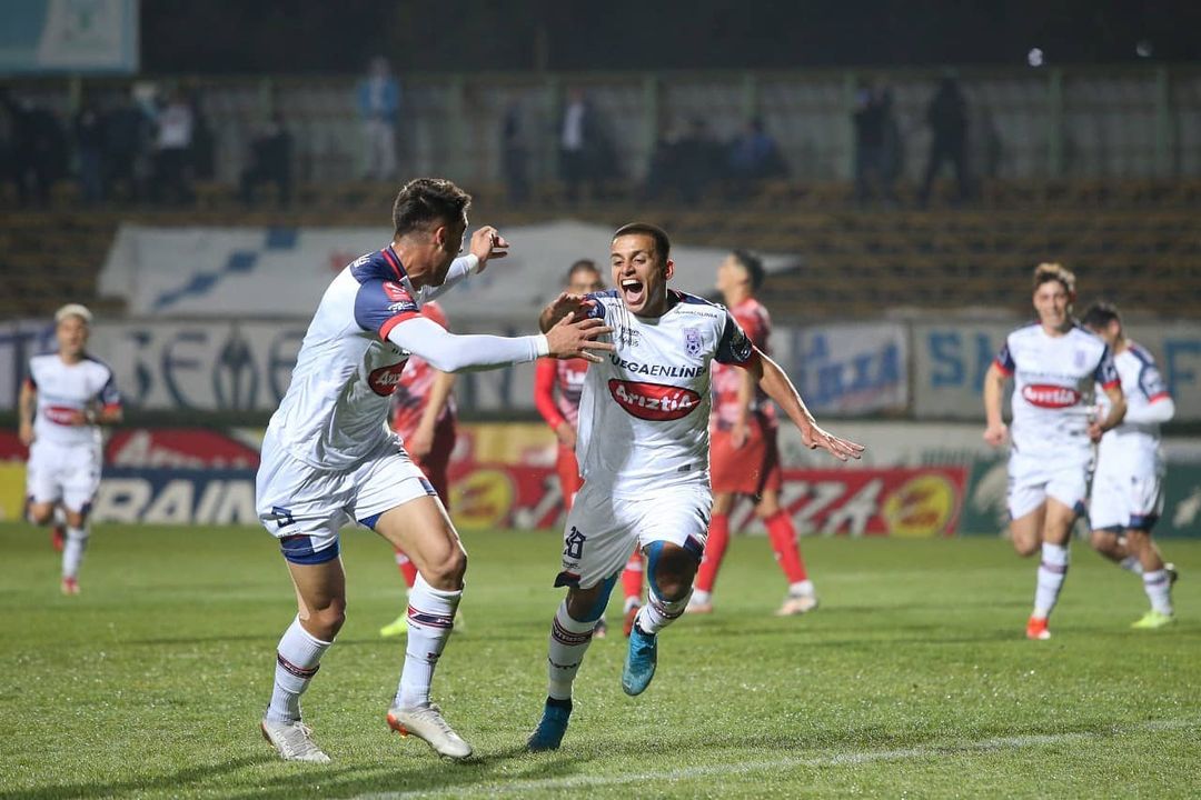 Melipilla frenó mala racha con triunfo ante San Felipe en el Ascenso