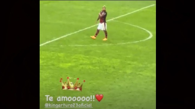 Sonia Isaza fue al Maracaná y Vidal le agradeció: “Te amo mamacita”