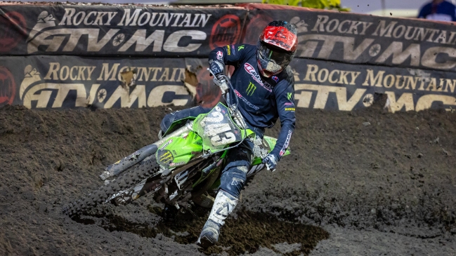 Piloto chileno Hardy Muñoz estrenó su documental “Un desafío constante”