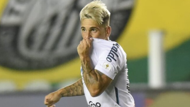 Yeferson Soteldo fue oficializado como incorporación de Santos FC