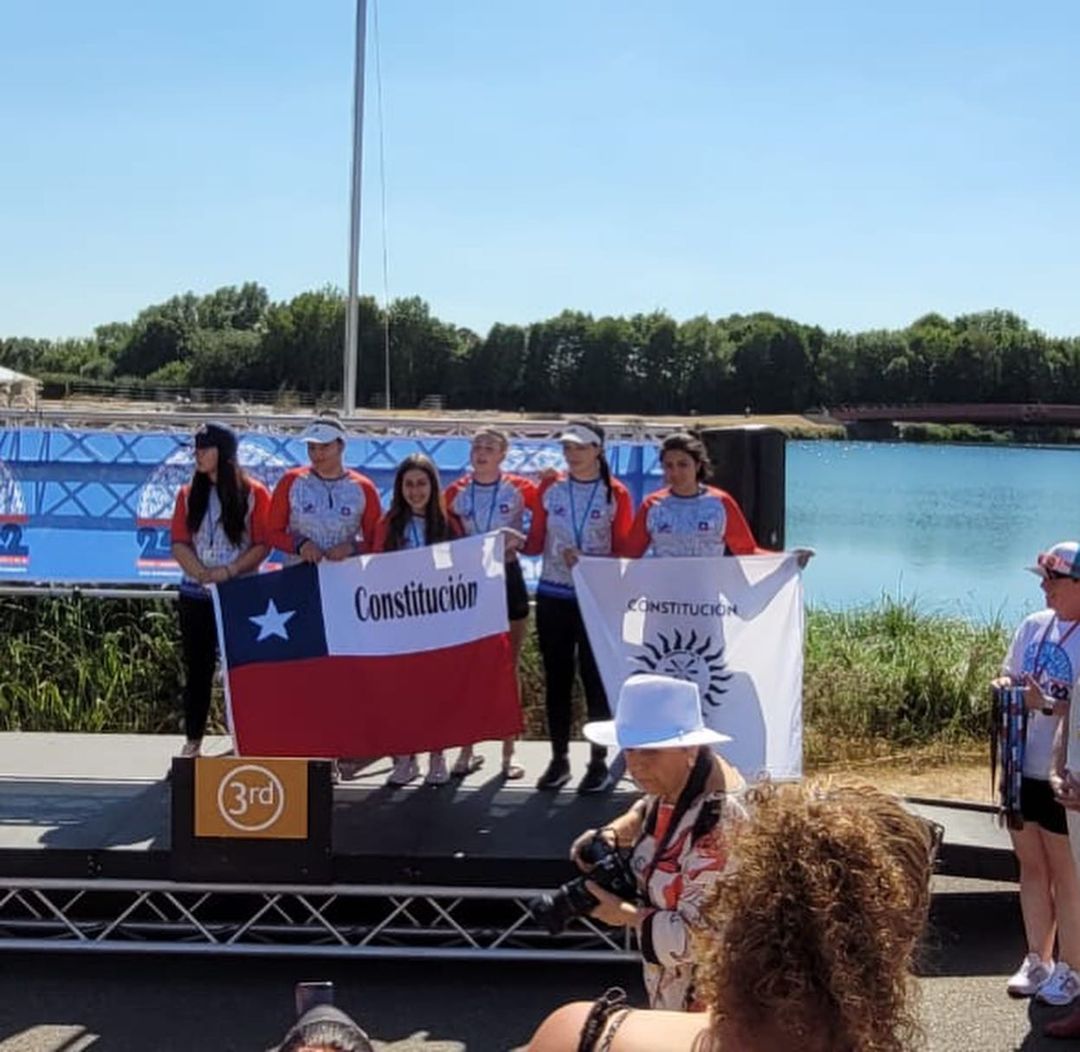 Equipo chileno ganó tres medallas en el Mundial de Canotaje Polinésico en Inglaterra