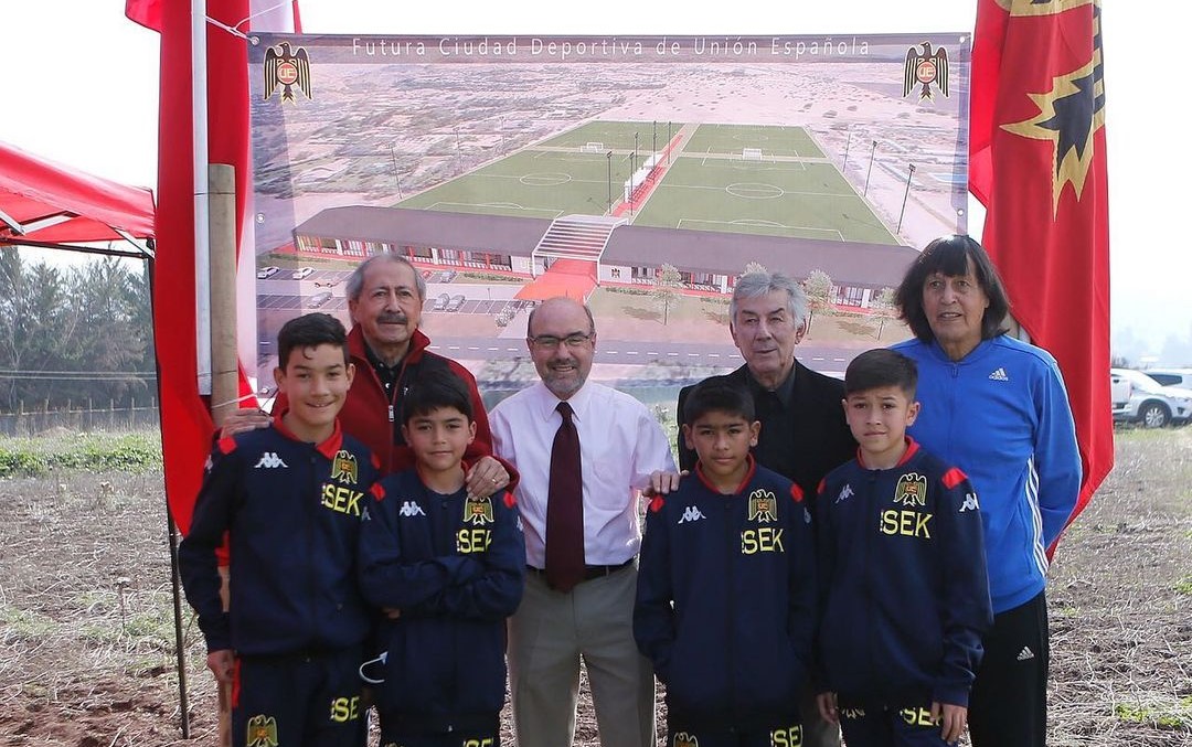 “Esto es Unión”: U. Española celebra el inicio de la construcción de su Ciudad Deportiva