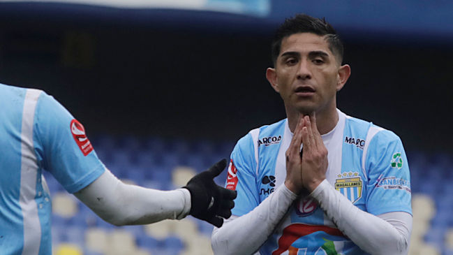 Magallanes y Santiago Wanderers se enfrentan en la Primera B