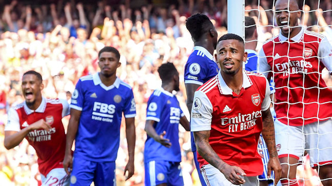 Gabriel Jesus guio con doblete y asistencias la victoria de Arsenal sobre Leicester en la Premier
