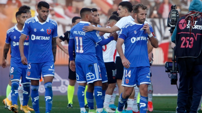 El complejo momento deportivo e institucional de la U en el informe de Al Aire Libre en Cooperativa