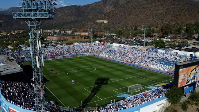 La UC puso entradas a la venta para su último partido antes del cierre de San Carlos