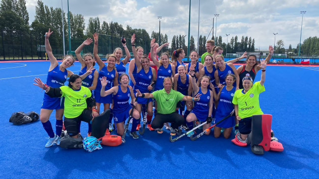 Chile batió a España y quedó a un triunfo de ir por medalla en Mundial de hockey césped Masters