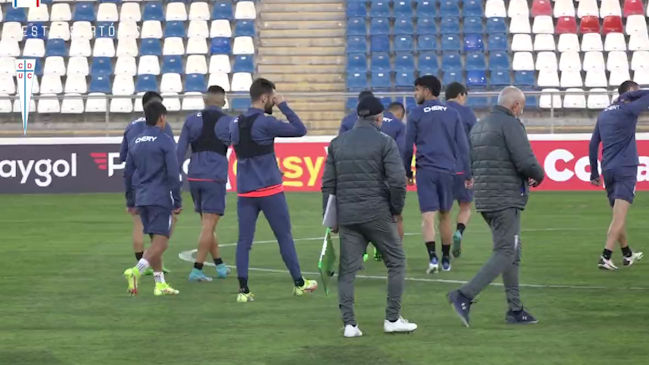 La UC tuvo su última práctica para su partido de despedida a San Carlos de Apoquindo