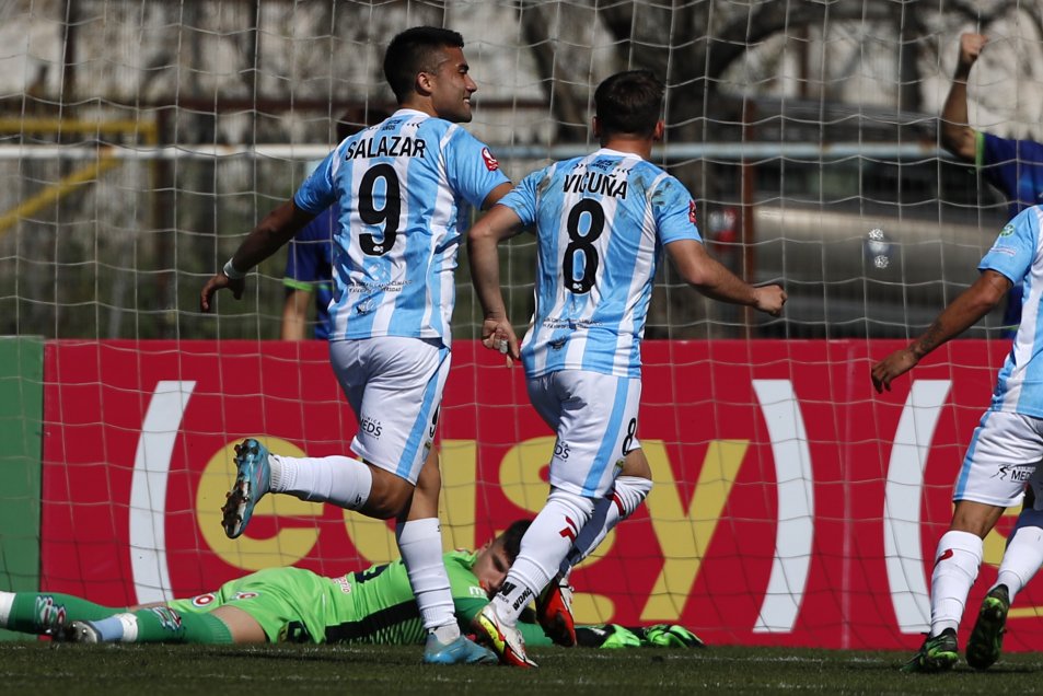 La rotunda victoria Magallanes sobre U. de Concepción para avanzar en la Copa Chile