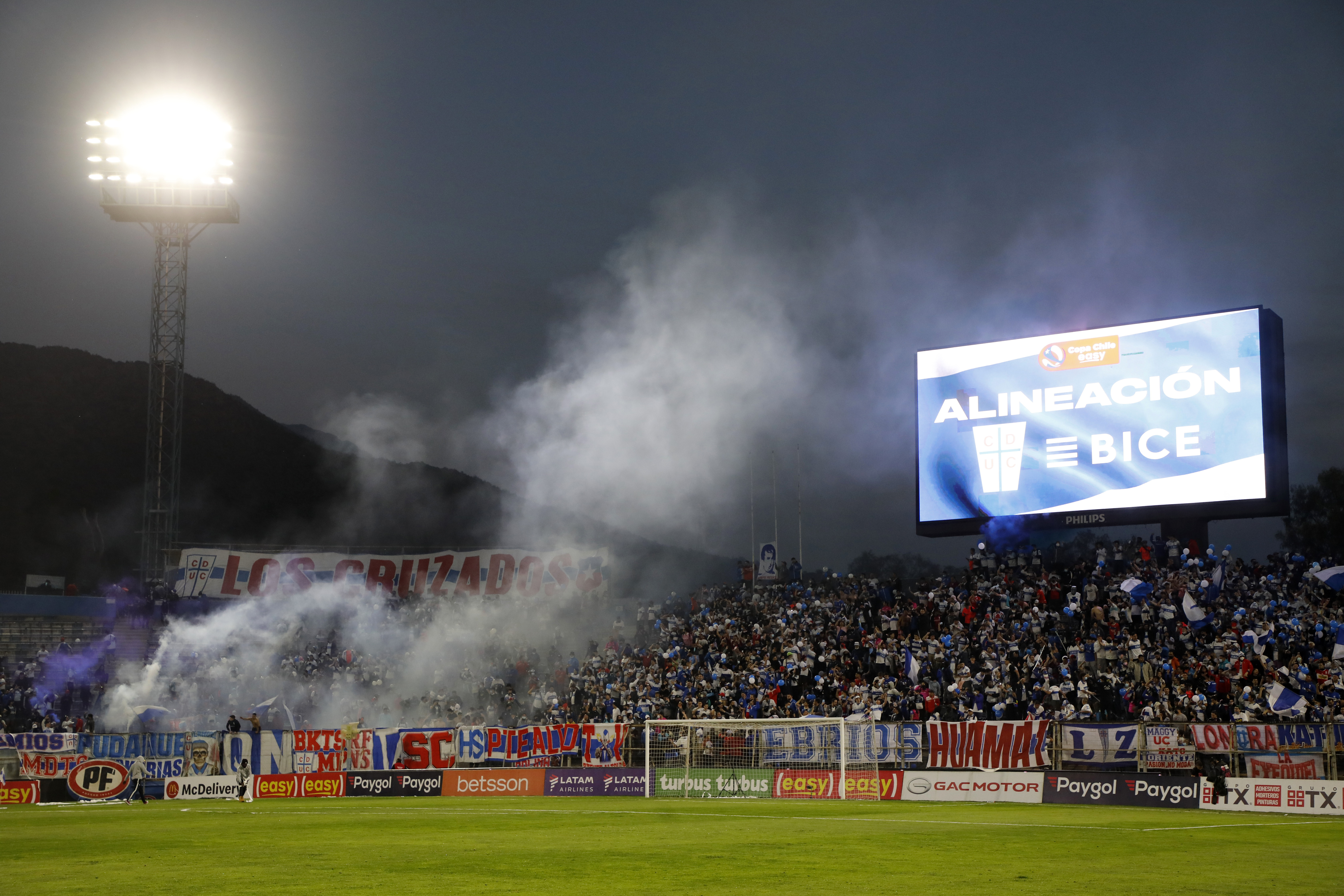 “La Franja”: Se suspendió el partido con Audax y San Carlos tuvo un bochornoso adiós