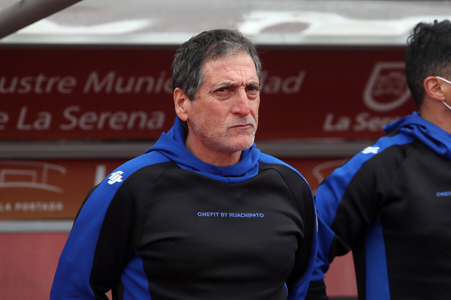 Mario Salas recordó su paso por Colo Colo: Estuvimos más allá de lo que la dirigencia nos propuso