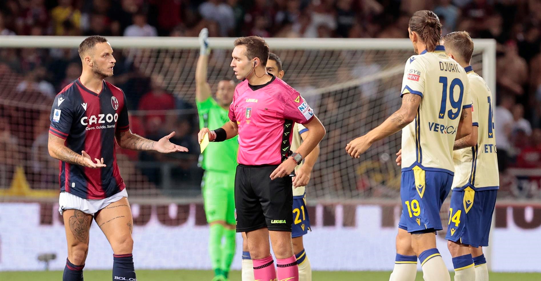 Bologna de Gary Medel aguantó para empatar con Hellas Verona en la Serie A