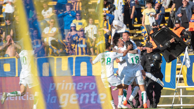 Banfield amargó como visitante a Rosario Central con un golazo de Agustín Urzi