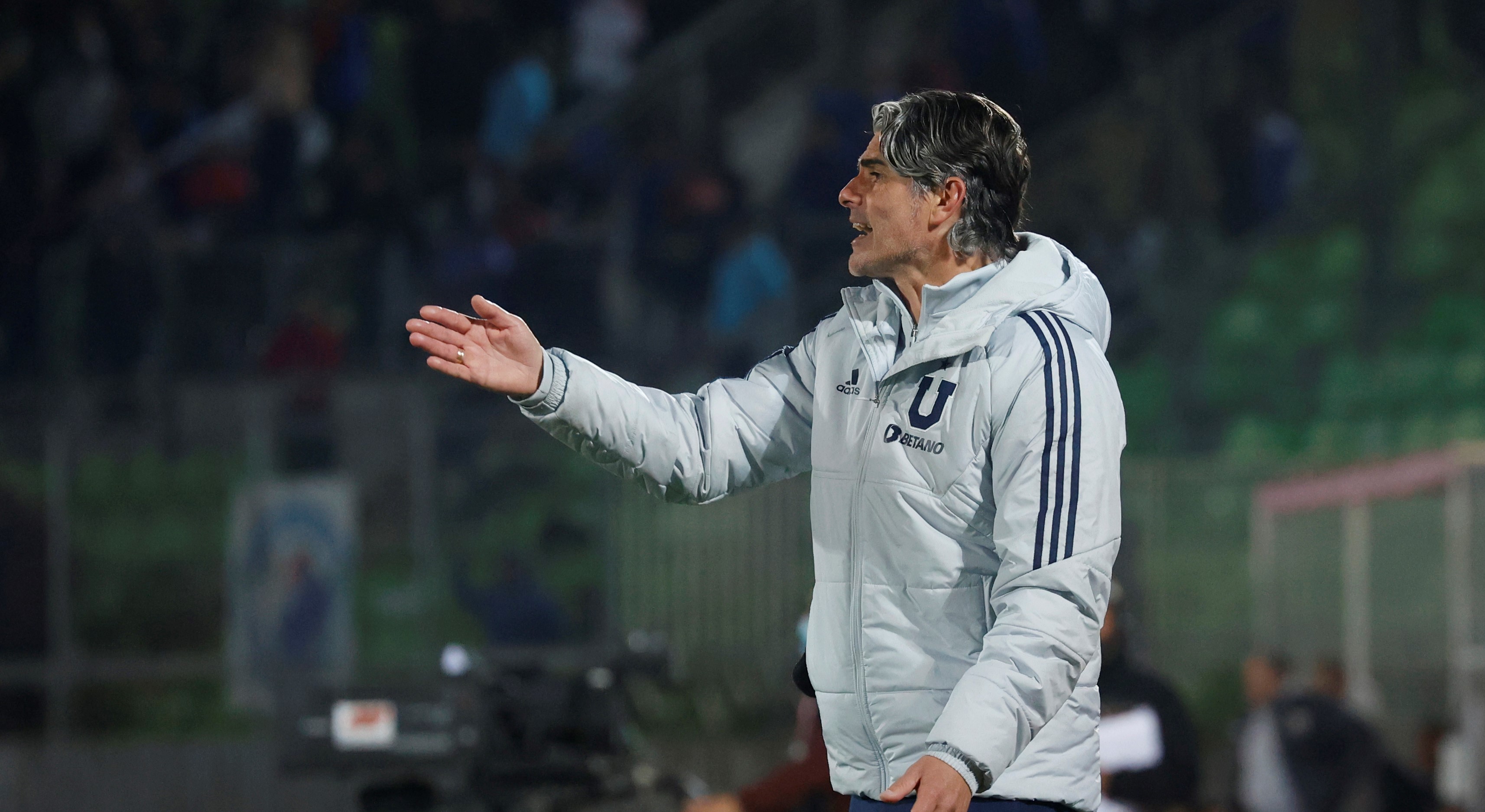 Las dudas de Diego López en U. de Chile para el clásico ante la UC