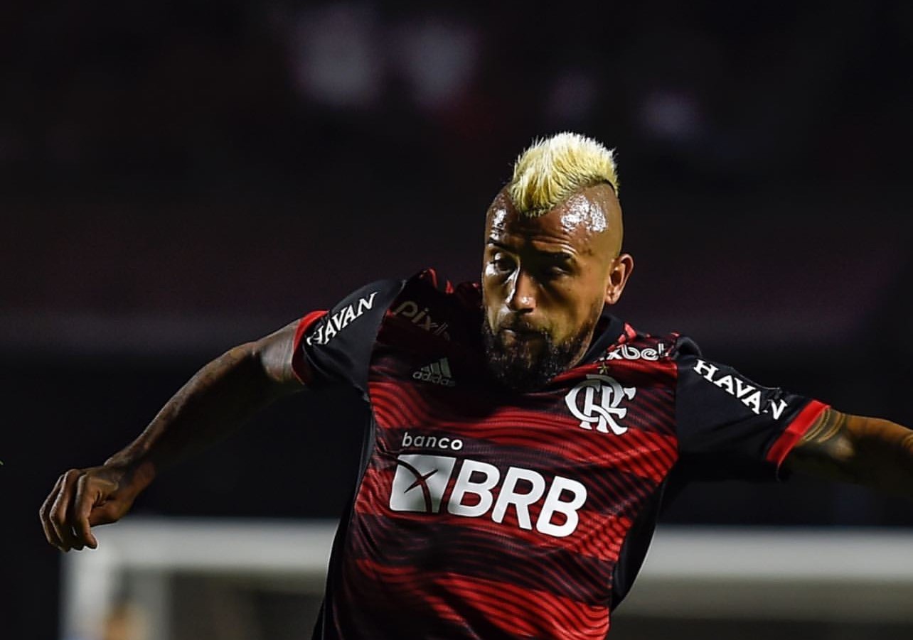 Copa de Brasil: Flamengo contó con Vidal en triunfo ante Sao Paulo en la ida de semifinales